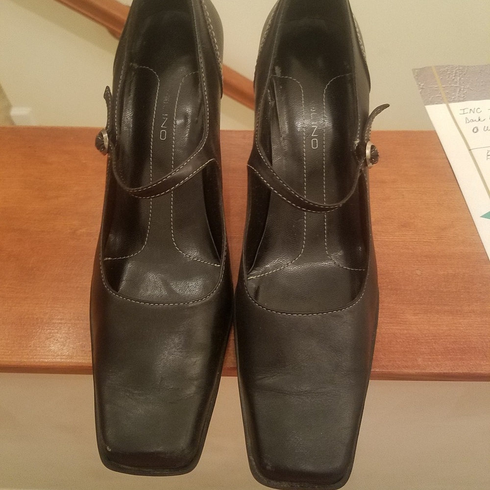 Black Square toe block heel